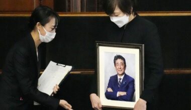 Prosecutors closer to murder indictment 6 months after ex-PM Abe shooting