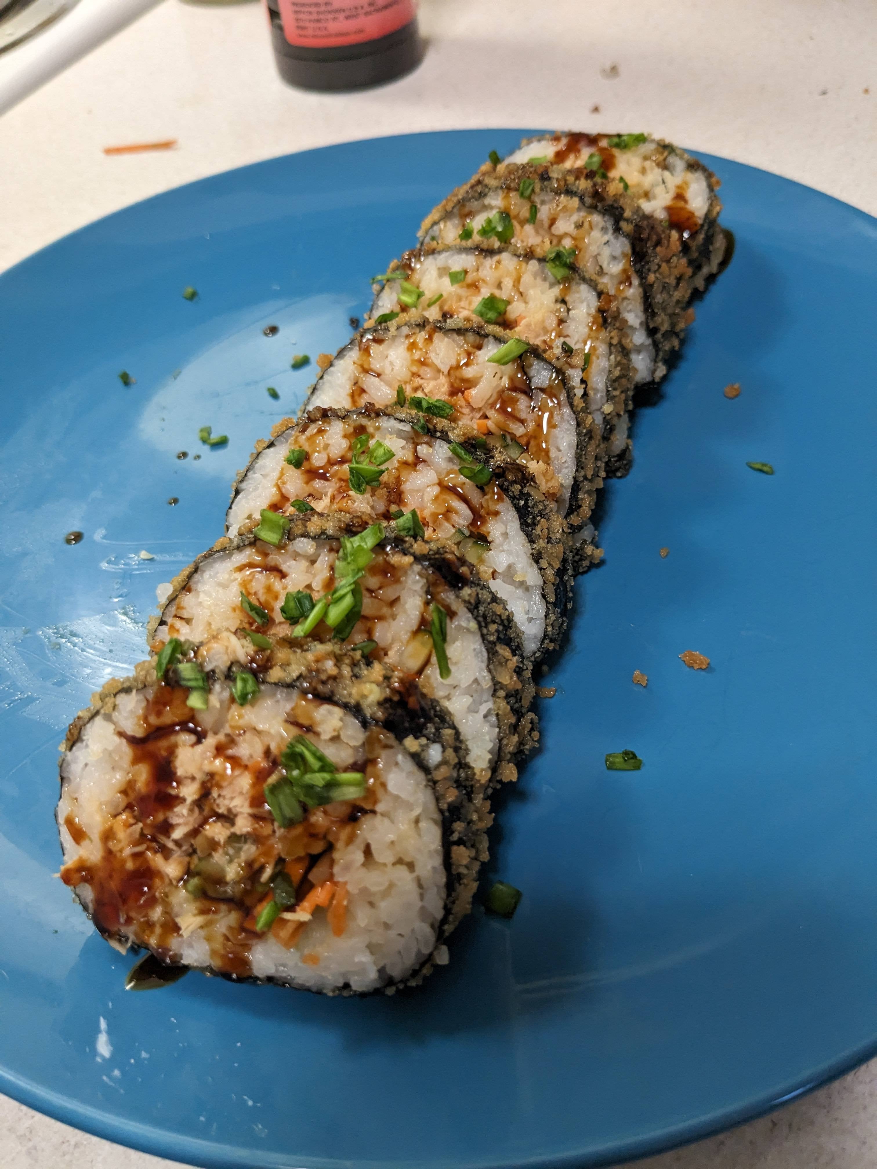 Homemade deep fried sushi-one spicy crab and one spicy tuna - Lonely Japan
