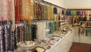 Does anyone know a DIY jewellery store in Kyoto? I’m looking for a thin/longer gold chain for a present I’m working on. (Like the photo).