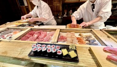 Sushi in Tsukiji