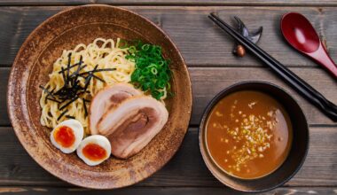 I made Tsukemen Broth from scratch... in 30 minutes
