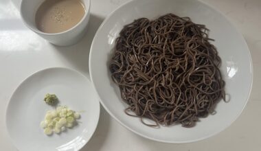 Sesame dipping soba
