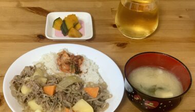 Not very aesthetic but it’s a homecooked dinner