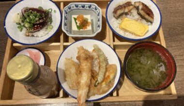 Yummy lunch at AEON, Chikushino, Fukuoka.  My photos.