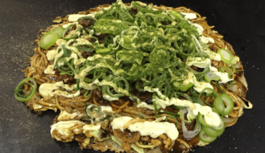 Okonomiyaki with green onion