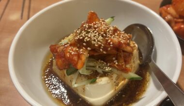 Tofu dish, does anyone know what it’s called and potentially has a recipe for it?