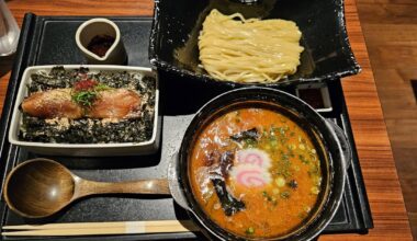 Ganso Hakata Mentaiju Nishinakasu 元祖博多めんたい重