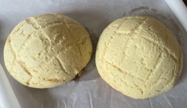 Melon bread