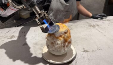 Apple and chiboust cream kakigori from Azuki to Kori in Tokyo