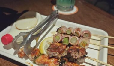 Izakaya! Yakitori with a highball!