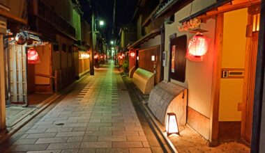 Late at night in Miyagawacho Hanamachi (Geisha district)