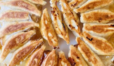After Osechi we were in the mood for gyoza.