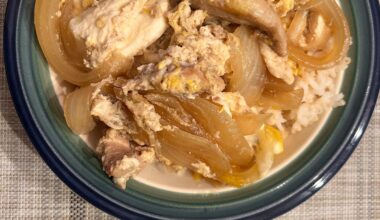 Homemade oyakodon w/ Hokkaido Yumepirika rice