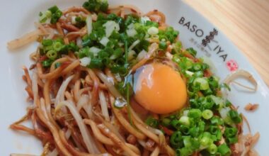 Yakisoba at BASOKIYA