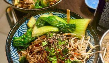 Fried soba with chicken