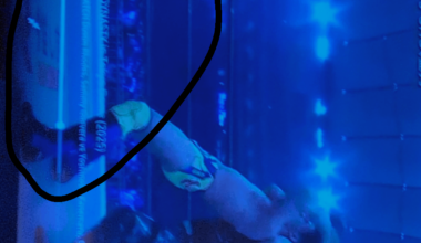 How to get rid of play bar while watching a match