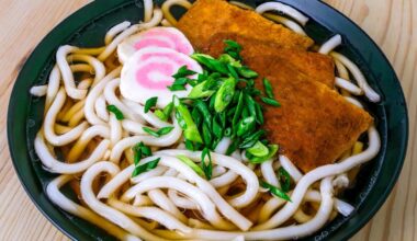 Kitsune Udon with homemade narutomaki 🍥
