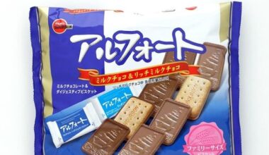 What’s Your Favorite Snack from Japan? 🍱🍬