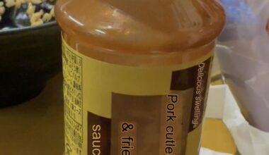 Help Identifying this sauce and its brand.