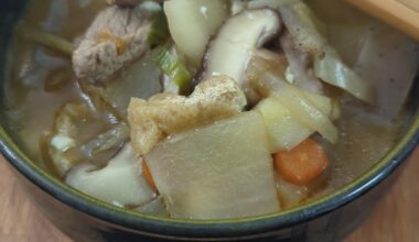 I made the JOC Tonjiru last night. So good.
