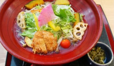 Help me identify this "ramen".