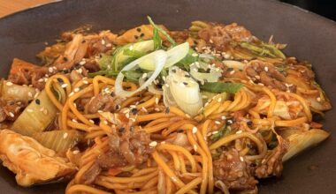 Spicy yakisoba