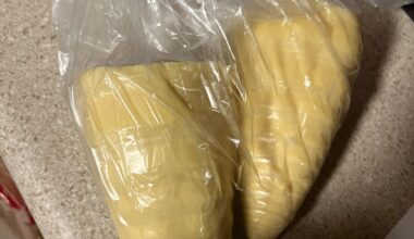 I got these today from a fri and he said they're fine but I'm not sure. Do I need to cook these first?