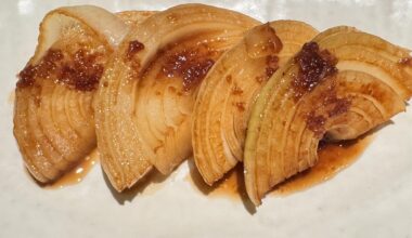 Softly grilled onion from Awajishima
