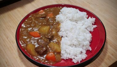 Tried making curry rice (カレーライス) for the first time.  How did I do?