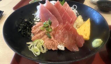 Just had a seafood donburi and the sashimi was surprisingly big and super fresh. So good.