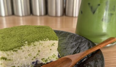 Matcha tiramisu and latte