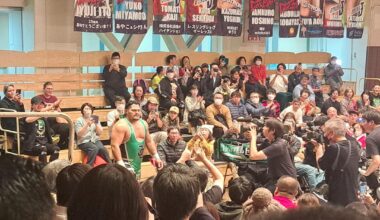 Since Jeff Cobb is leaving Japan, here's some pics I took of him against Daisuke Sekimoto from the Big Japan 24th January show