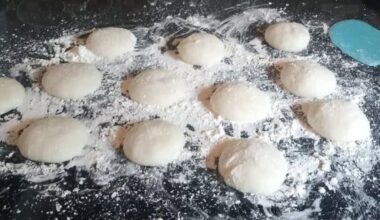 My first attempt to make mochi from scratch...