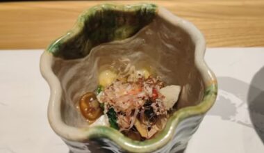 First time trying a horsehair crab course at すすきの蟹一 in Hokkaido!