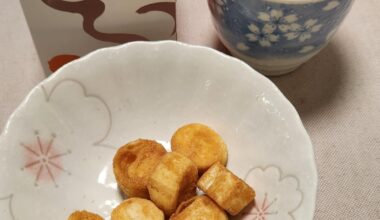 What is this Japanese confectionery (Oyastu-fu)?