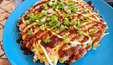 Osaka-style okinomiyaki