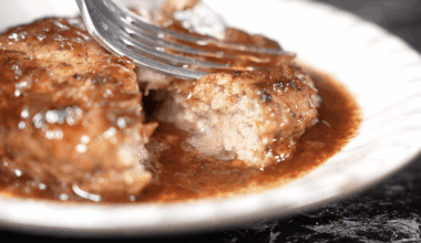Made Hamburg Steak Full of Meat Juices!