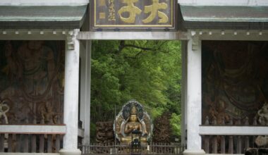 Yet another Buddhist temple