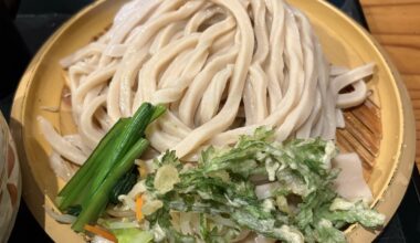 Murayama Kateudon "Nikujiru Udon"
"Kateudon" is a traditional dish that has been eaten since the Edo period (1835) in Musashi Murayama (Murayama Village, Nakafuji Village, Mitsugi Village) and surrounding areas.