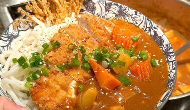 Katso udon curry!