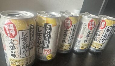 I was gonna drink only one lemon sour….orz