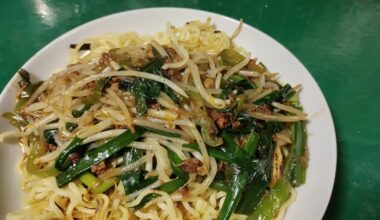 Ankake Yakisoba with leftover vegetables