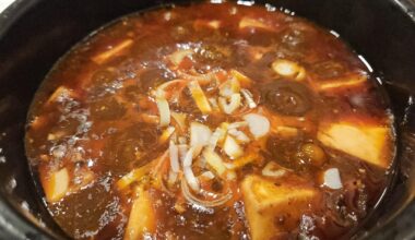 Boiling mapo tofu