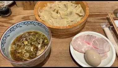 Unique Flat Ramen Noodles at Kaneda, Next to Tokyo Station
