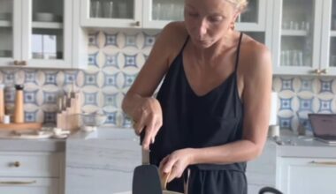 Gwyneth Paltrow made a Japanese breakfast She even made miso soup from Dashi broth