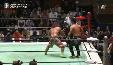 Hiromu had a three-minute exhibition against Fujita "Jr" Hayato