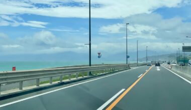 On the road, Oiso, Kanagawa.
