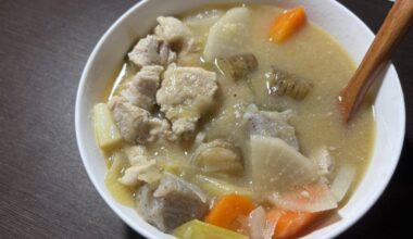 I cooked Tonjiru(Pork Miso Soup)