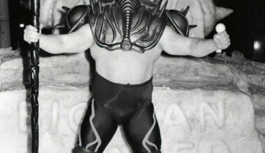 Big Van Vader poses with a snow sculpture of himself at The Sapporo Snow Festival in 1988