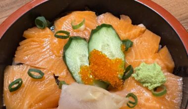 海鮮丼